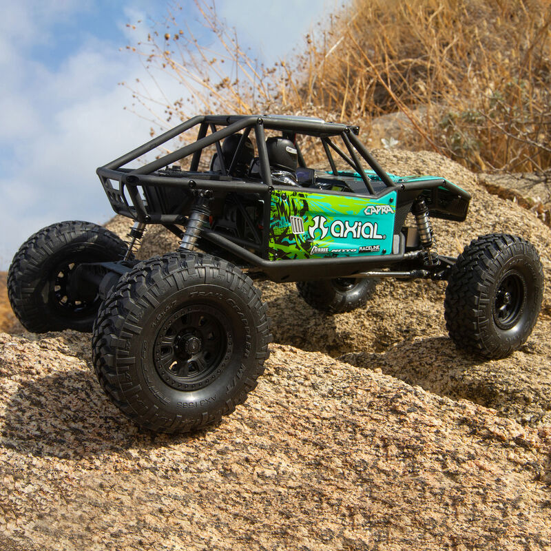 Capra 1.9 Unlimited Green 1/10th Scale Crawler Package